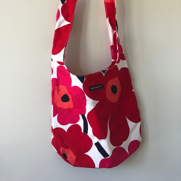 marimekko clover shoulder bag
